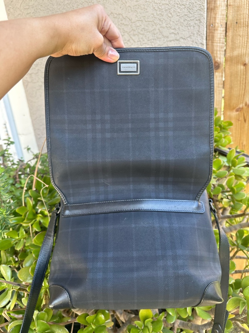 BURBERRY Vintage Black Plaid Crossbody Bag - Picture 6 of 12